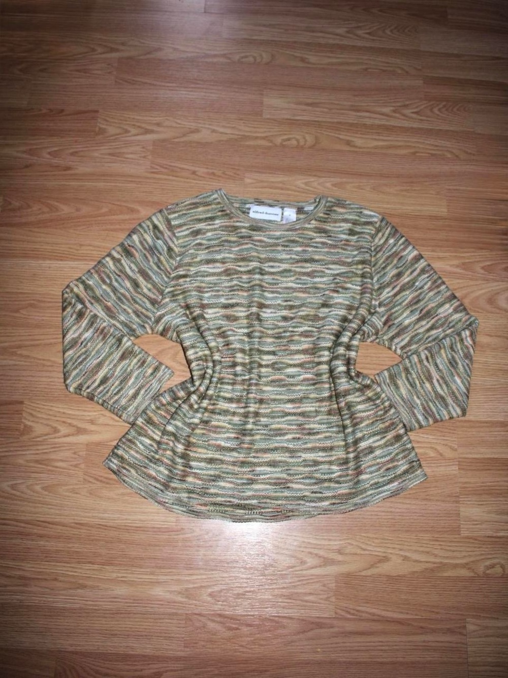 Missoni Green Multicolor Wave Knit Crewneck Top